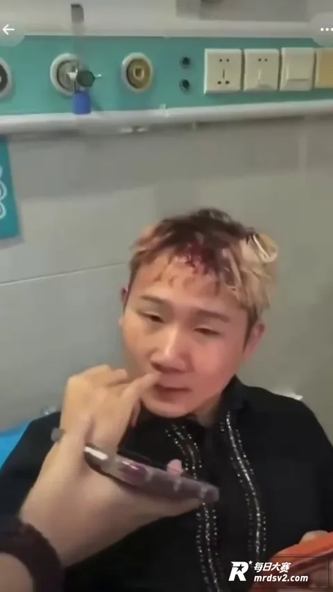 模仿王源网红王扁摆摊相关图片13 模仿王源网红王扁摆摊相关图片13