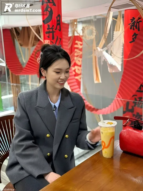 广东湛江雷州市少妇 相关图片4 广东湛江雷州市少妇 相关图片4