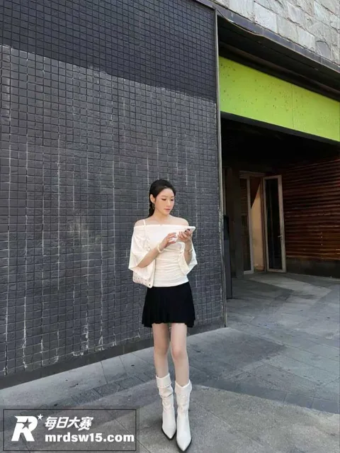 河北石家庄骚货人妻 相关图片2 河北石家庄骚货人妻 相关图片2
